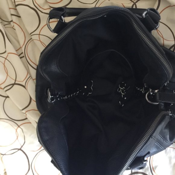 AUDREY BROOKE - Picture 4 of 10